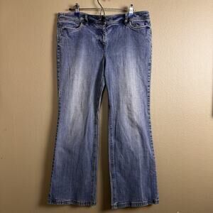 Ann Taylor Loft Jeans Women 14 Midrise 31 inseam, Flare Distressed, light wash